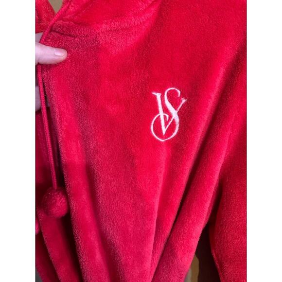 Victoria’s Secret red plushy robe women’s size M - Picture 4 of 5